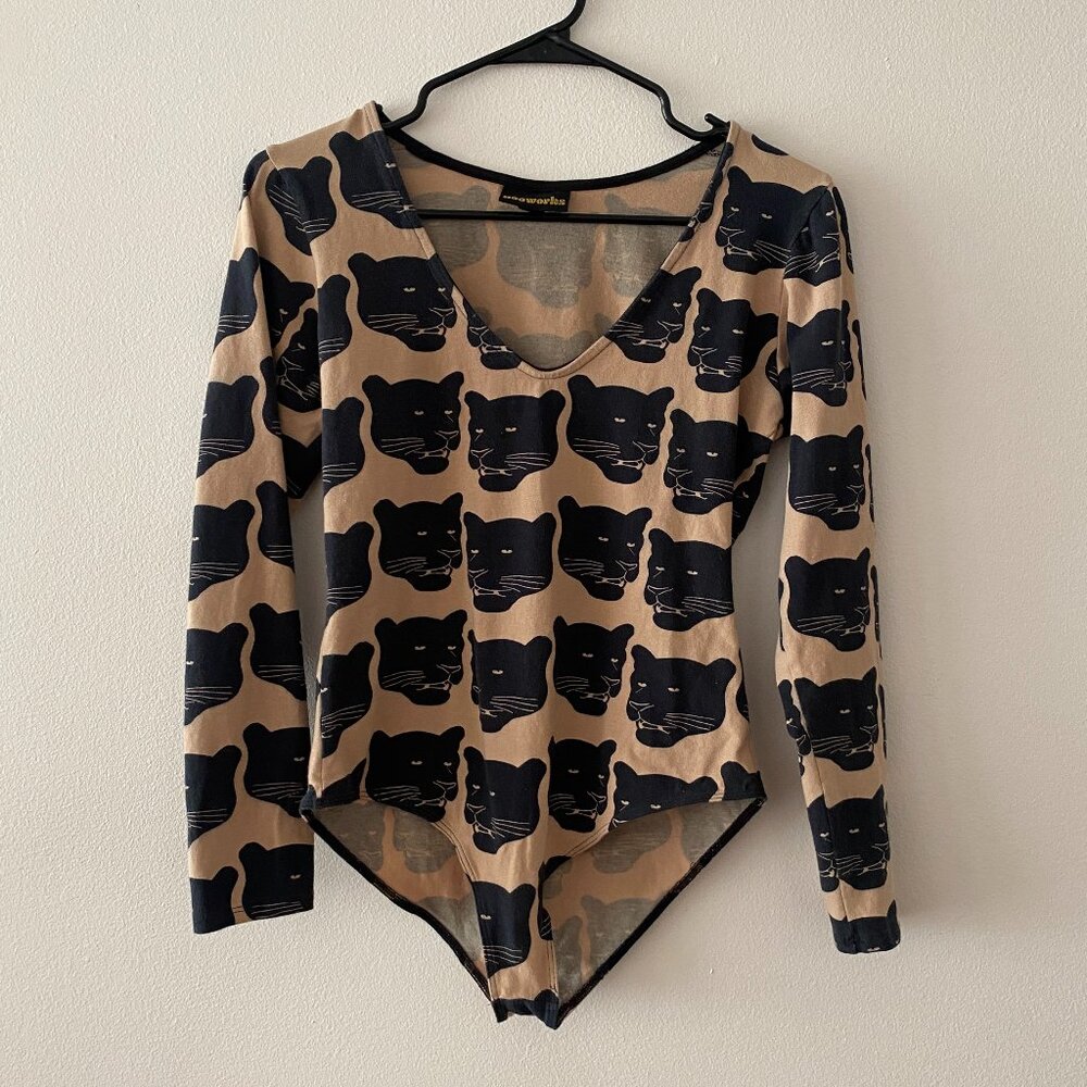 Nooworks Black Panther V-Neck Long Sleeve Bodysuit, Size XL